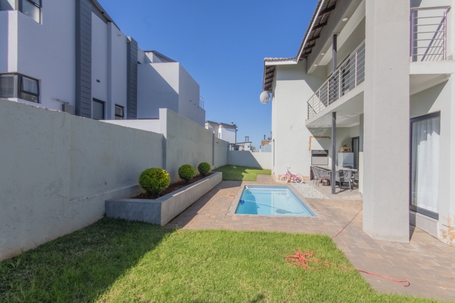 4 Bedroom Property for Sale in Melodie North West